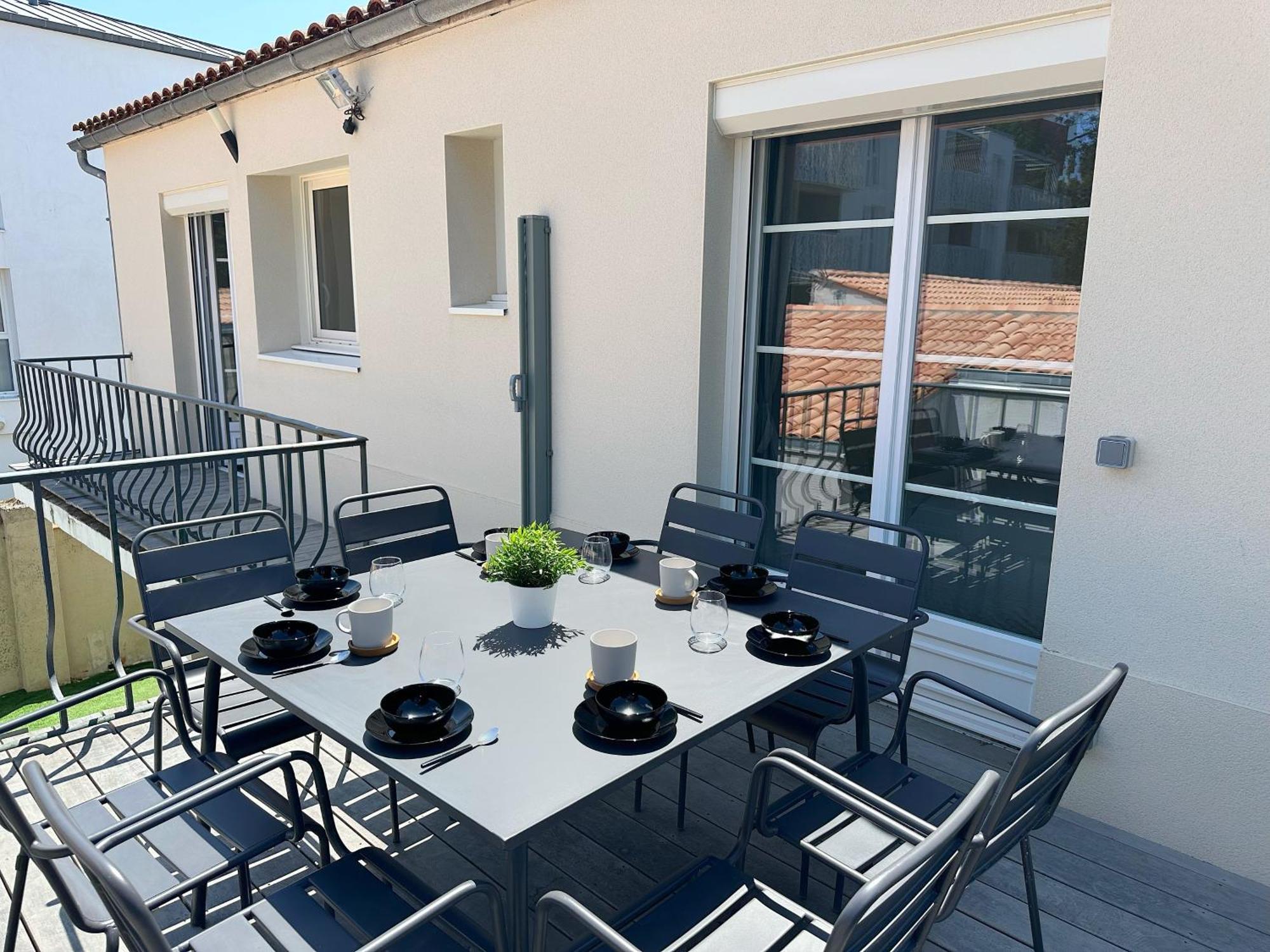 Les Appartements Du Carnot - Terrasses Et Jardins La Rochelle  Exterior foto